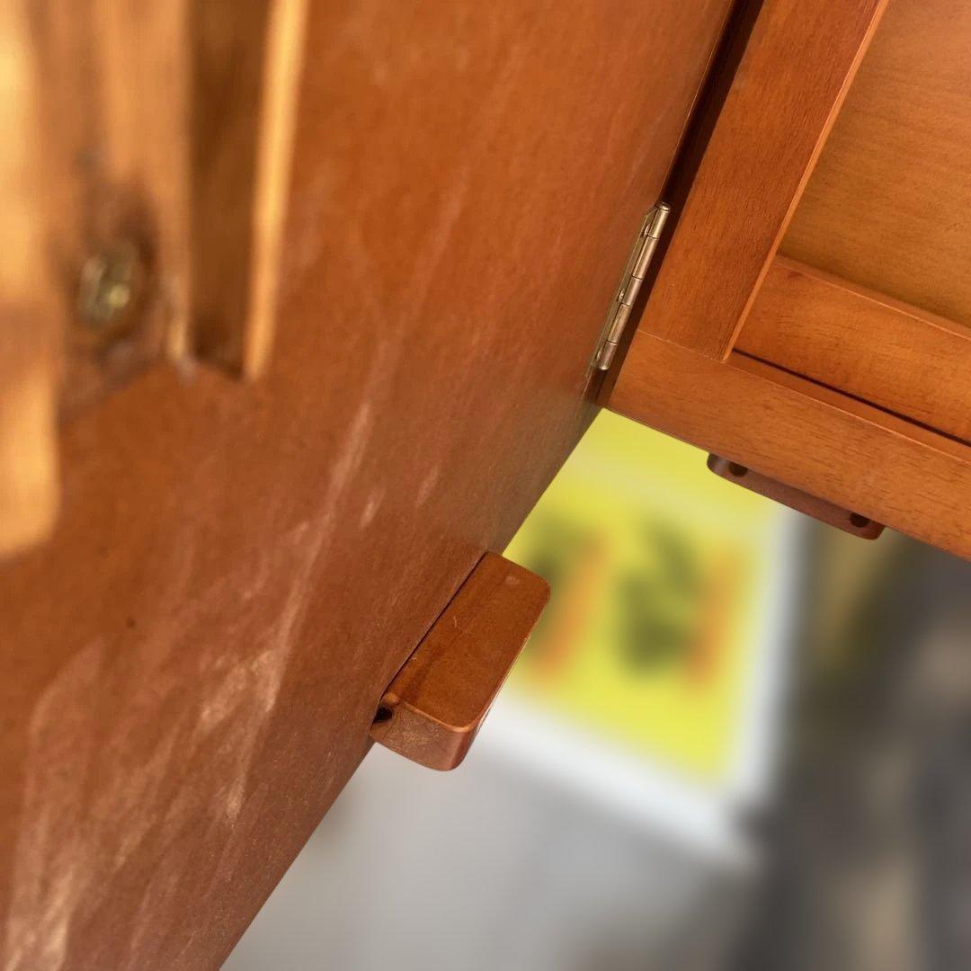 新たに傷入りました！CD 折りたたみデスク&チェア　収納付き　キャスター