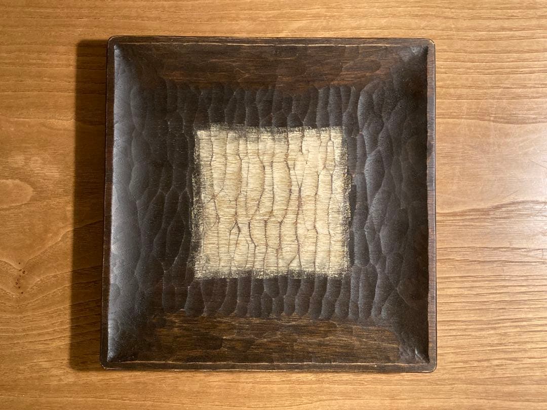 三谷龍二　トレー　黒漆　白漆