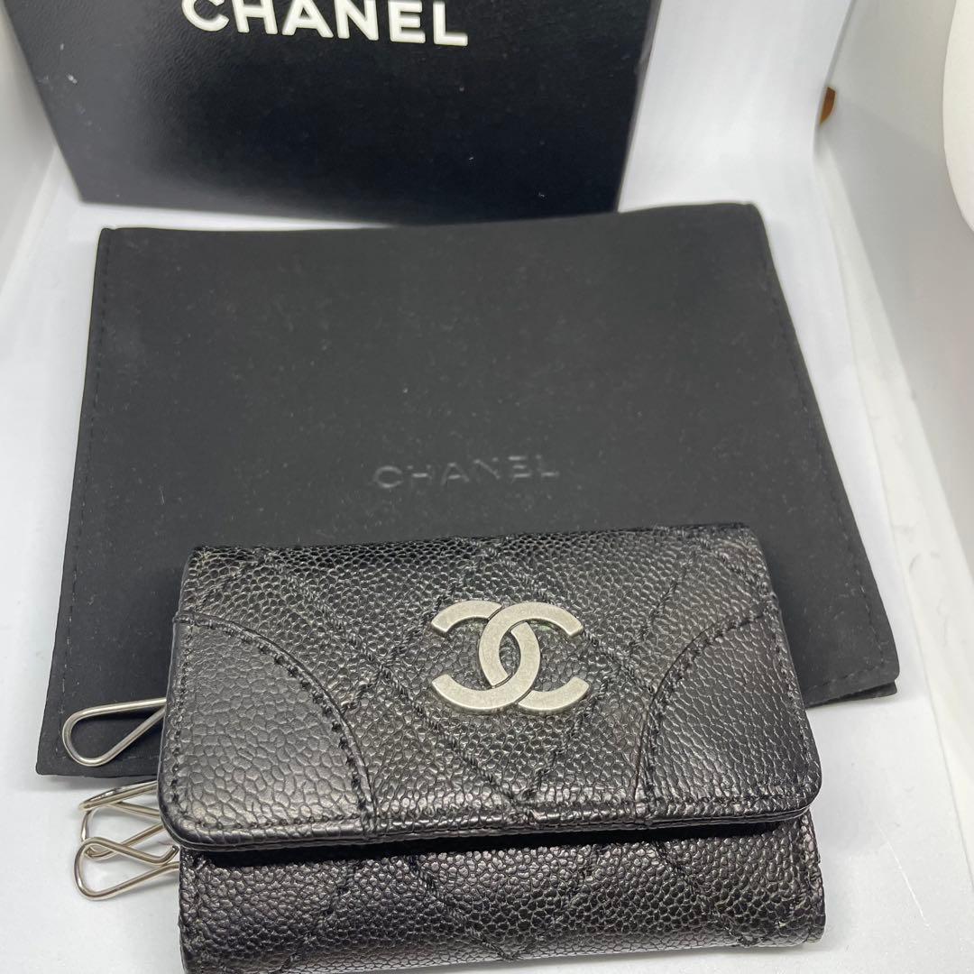 CHANEL⭐︎シャネル⭐︎ブラック×シルバー⭐︎キャビアスキン　6連キーケース