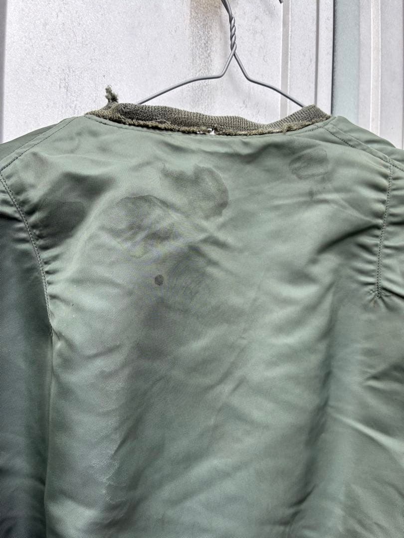 K*N様 60s ma-1米軍実物　ALPHA Mサイズ　1968 袖リブ欠損