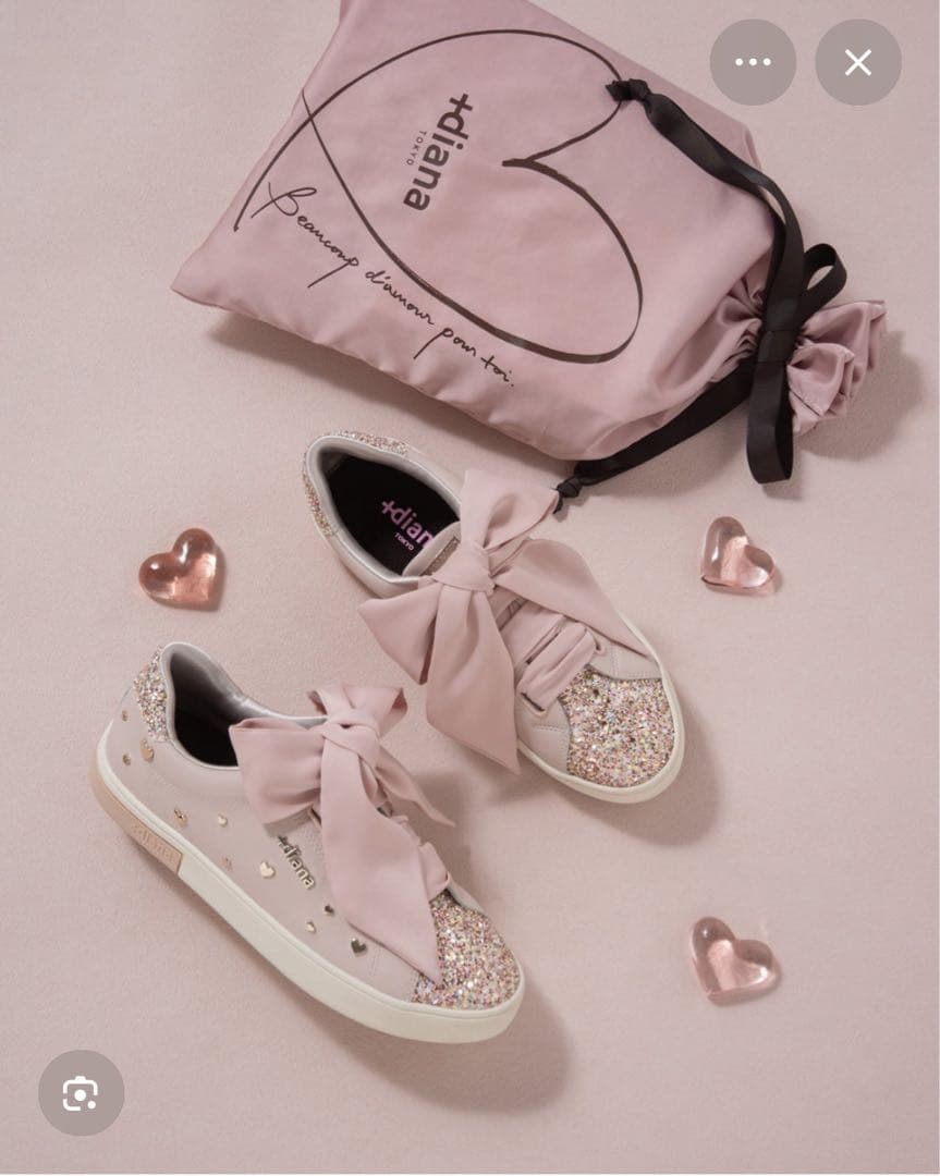 プラスダイアナ　バレンタインスニーカー