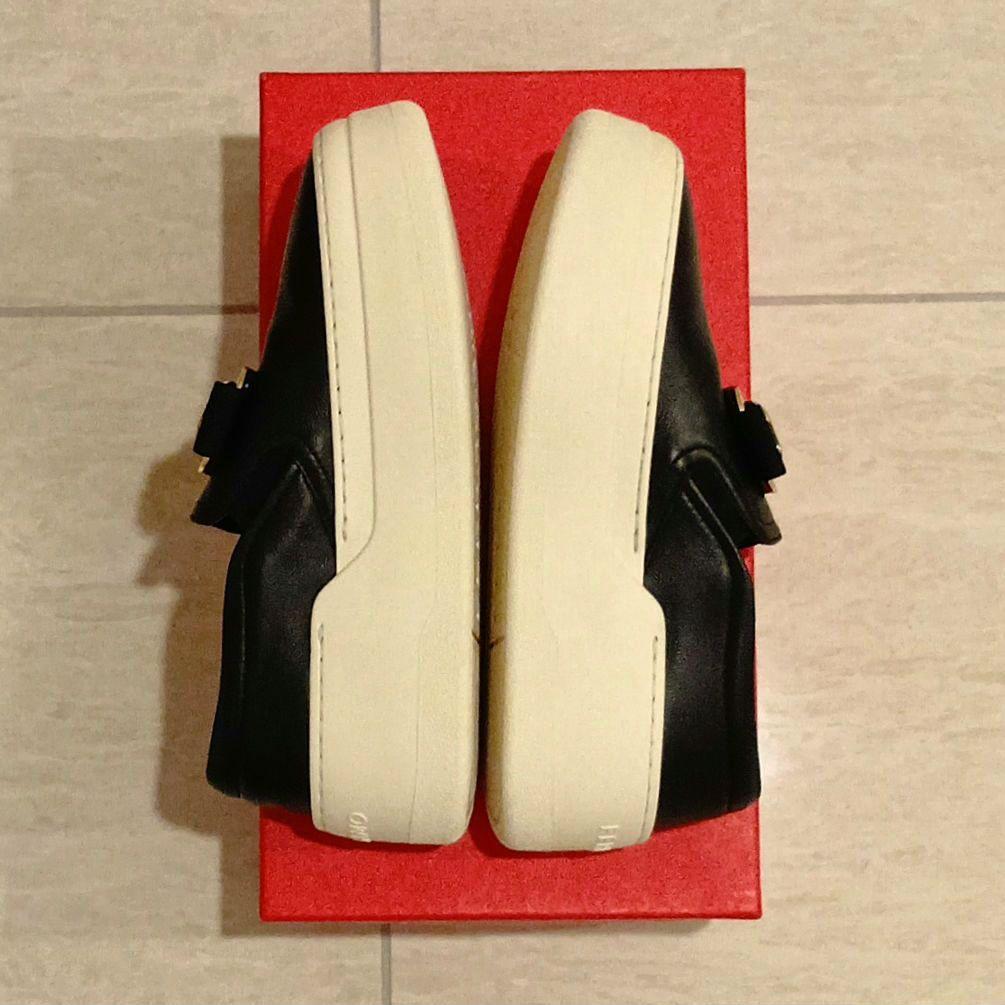 フェラガモ 6M スリッポン スニーカー ヴァラ ヴァリナ 靴