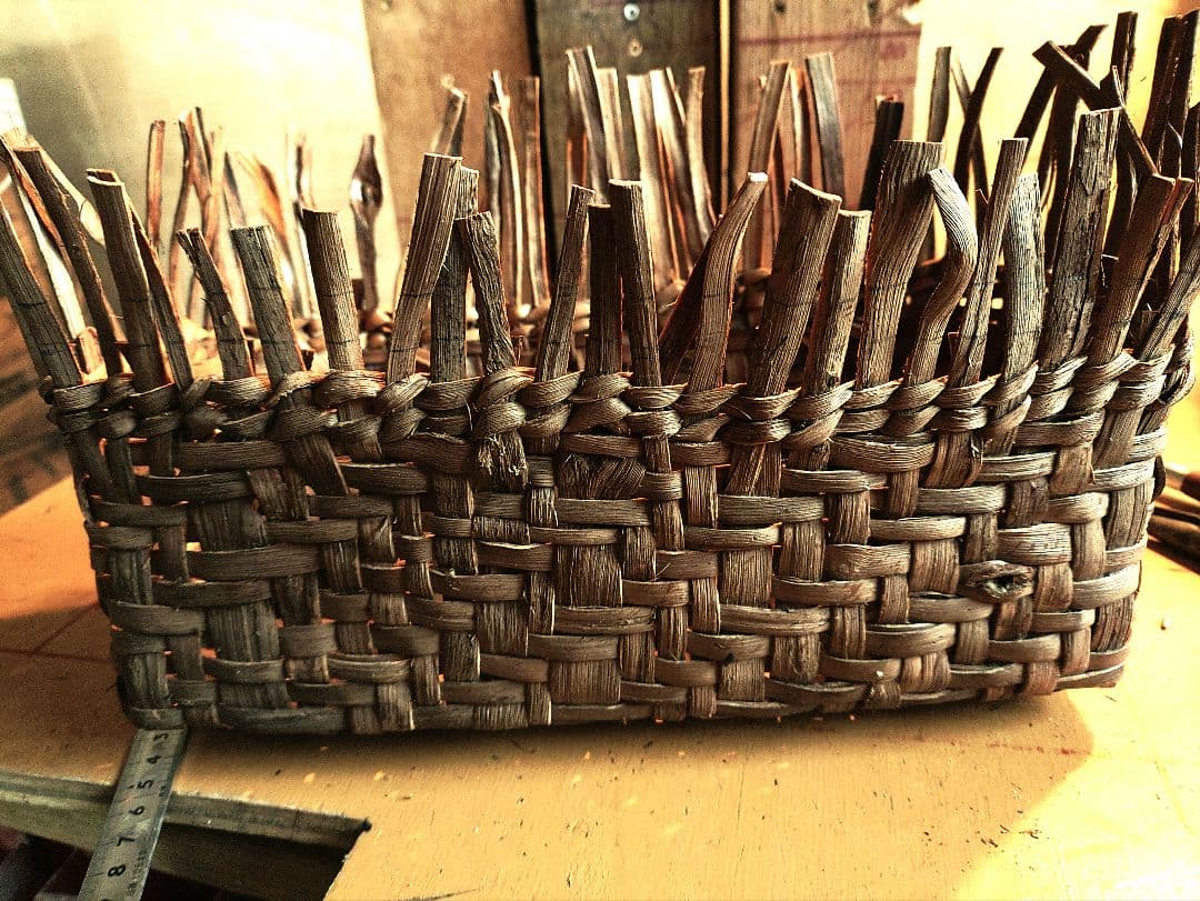 kumi信州安曇野の山葡萄かごバック 底部のみ。里山手仕事