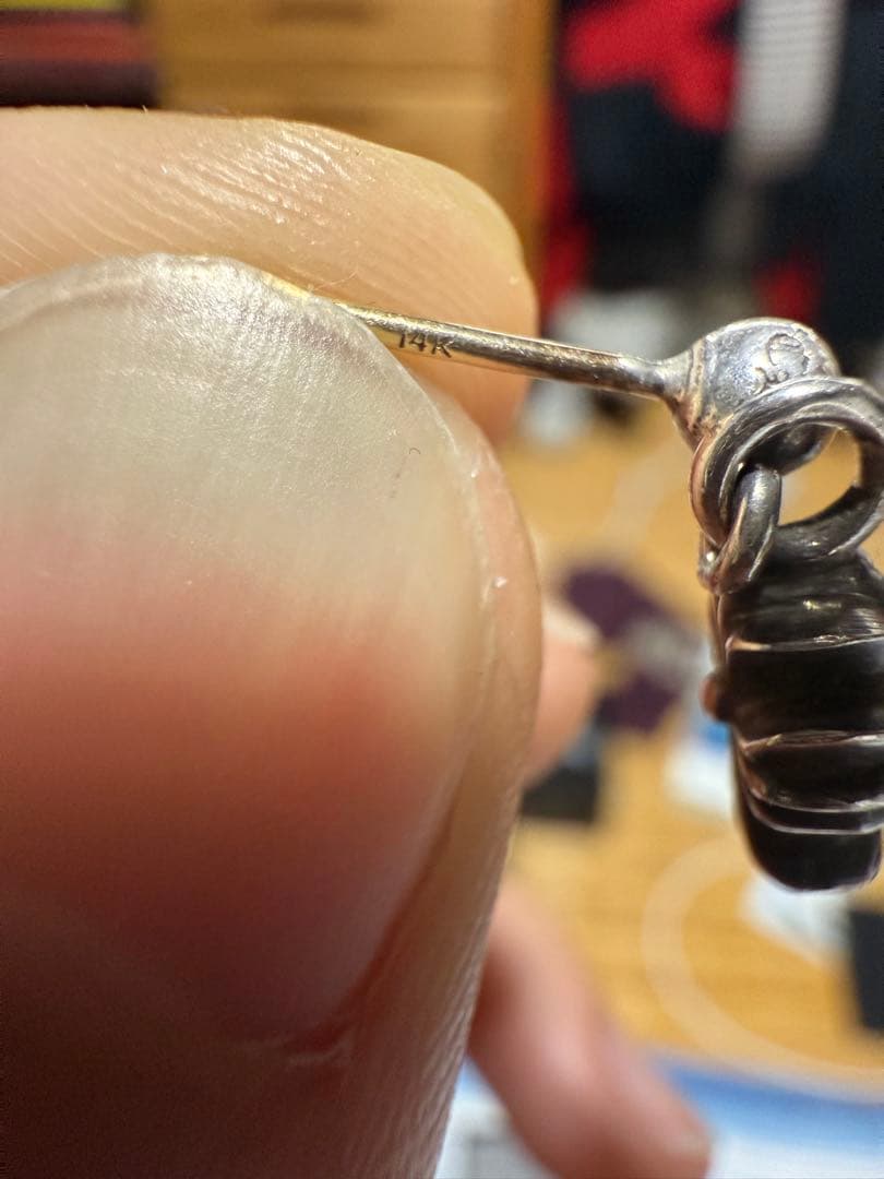 CHROME HEARTS クロスドロップピアス