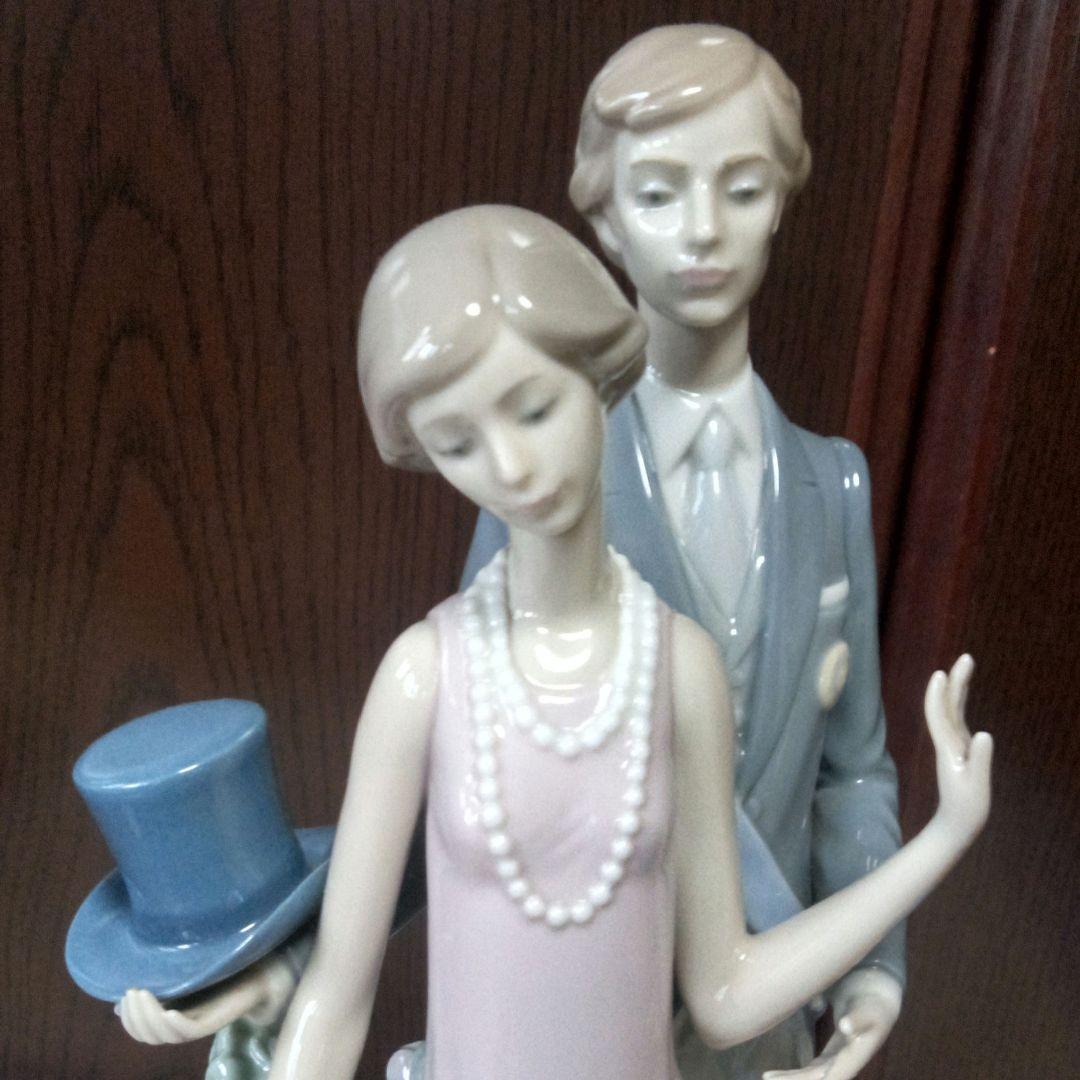 ヨシカネ リヤドロ　若い外交官　廃盤 　　高さ36・5㎝