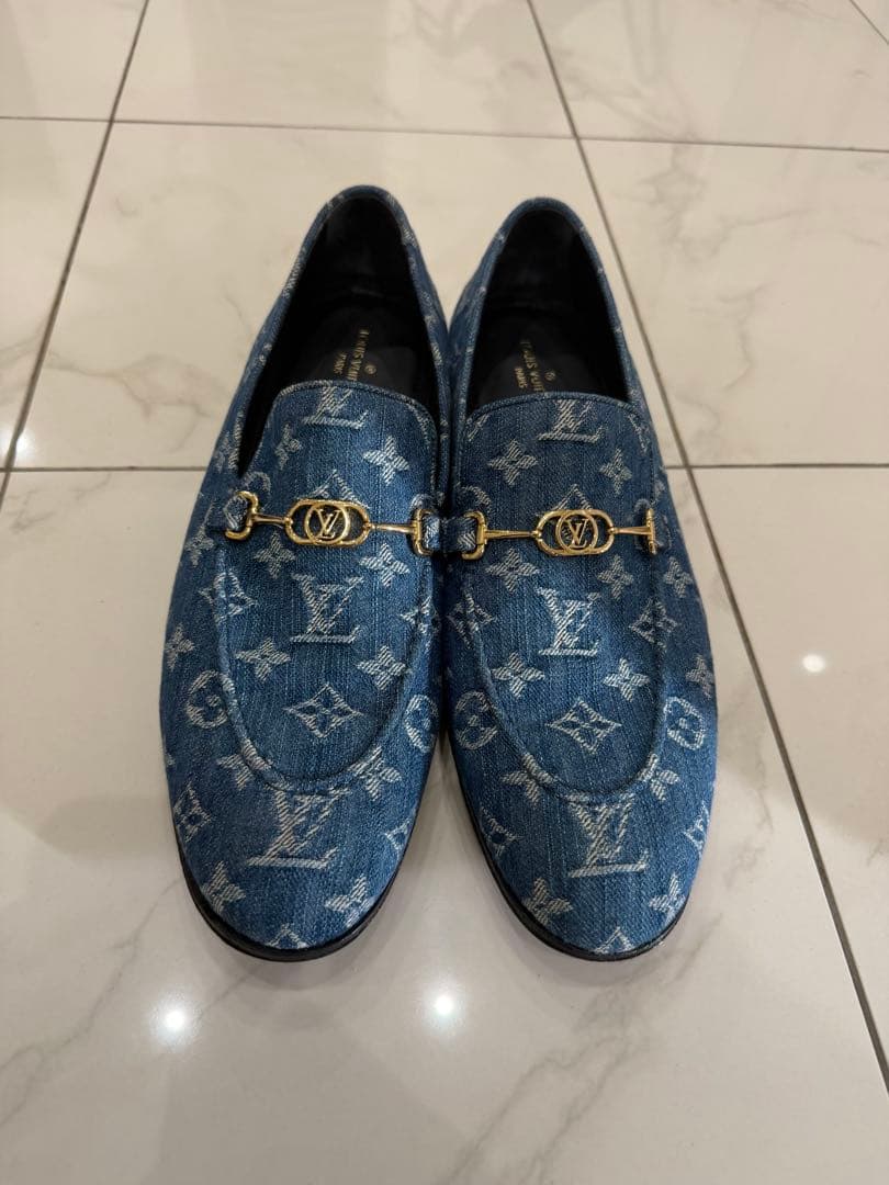 LUIS VUITTON モノグラム　ローファー