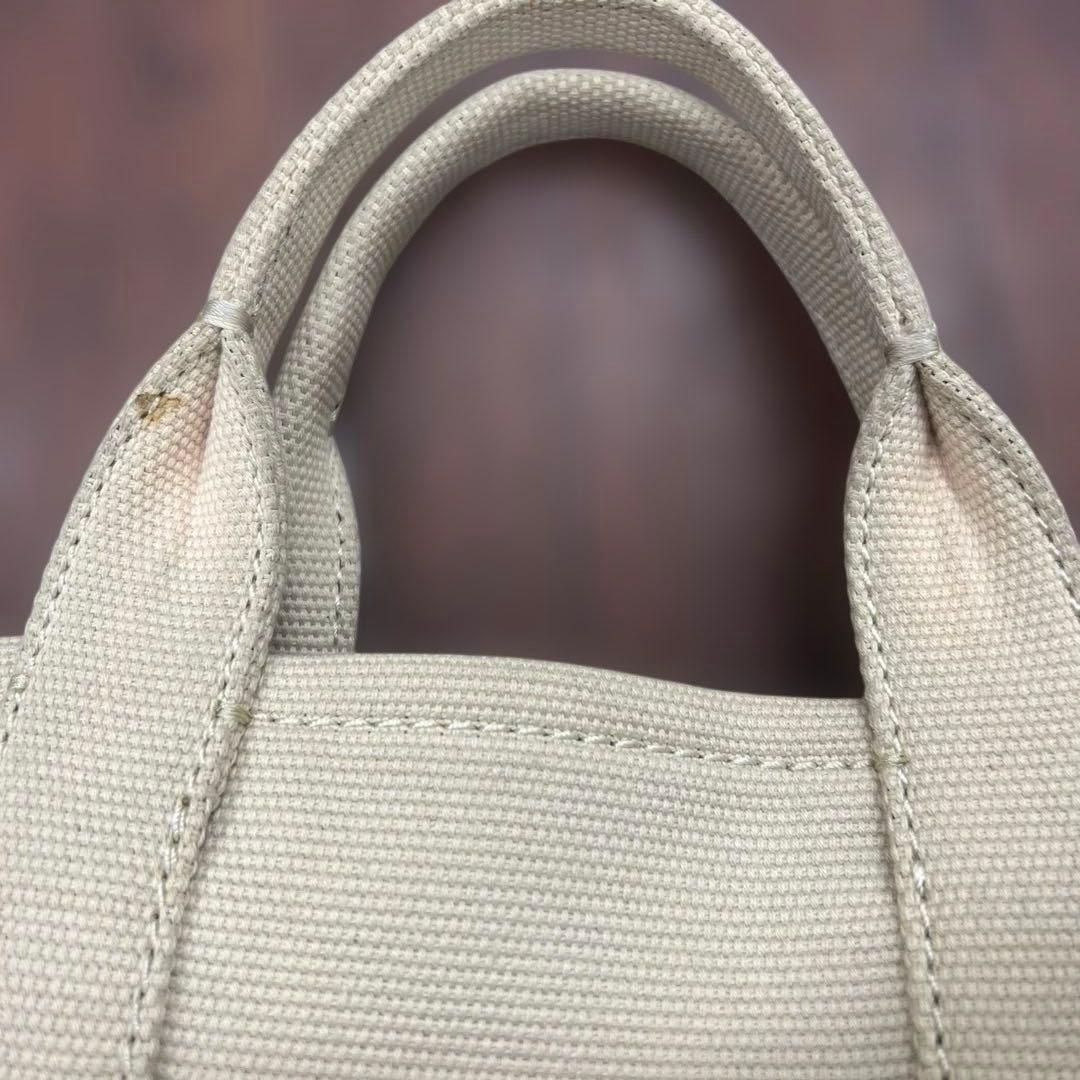 MARC JACOBS THE TOTE BAG アイボリー