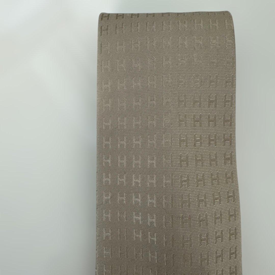 エルメス　ベージュ Hロゴ ネクタイ　ショップ袋付き