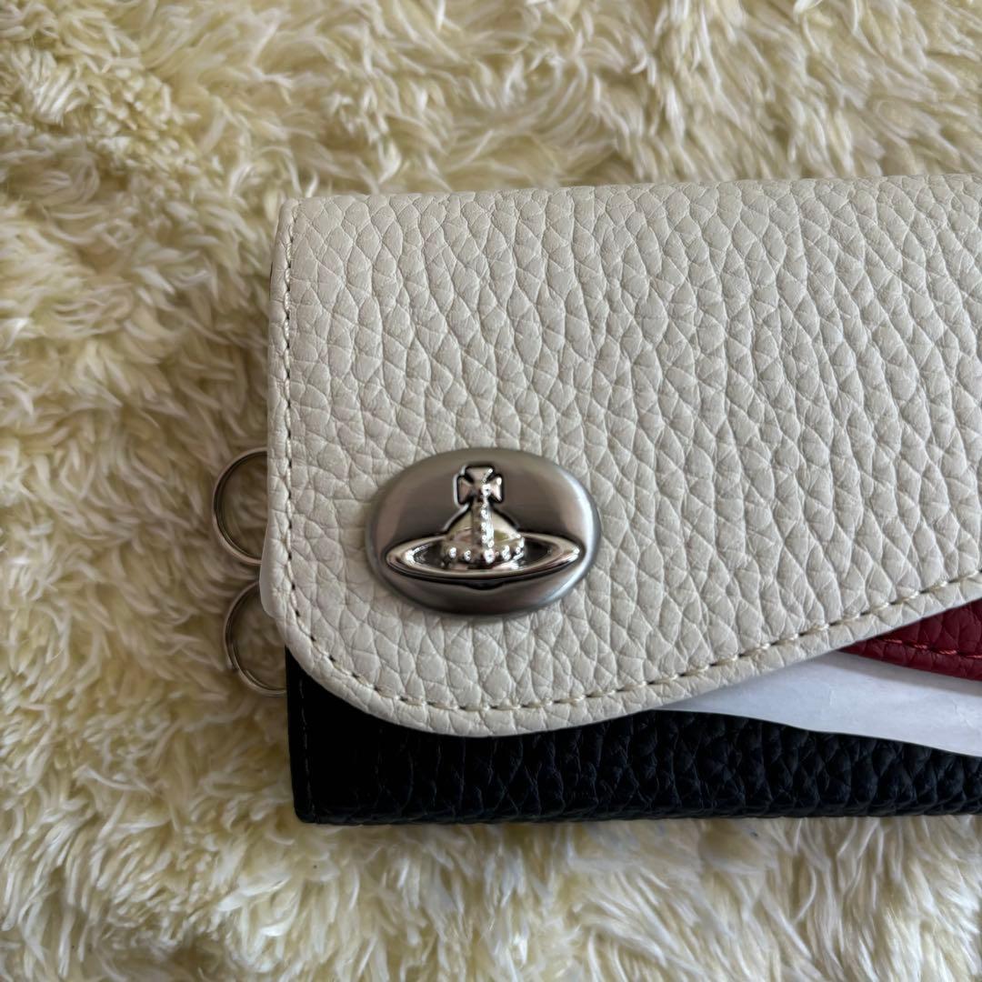 新品未使用✨ヴィヴィアンウエストウッド　キーケース　ダブルフラップ　レザー　白