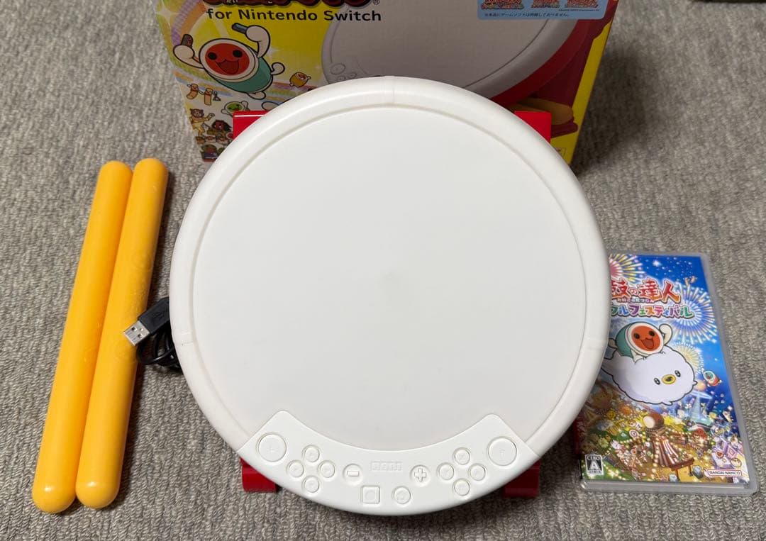 任天堂 Switch 太鼓の達人 ドンダフルフェスティバル　太鼓とバチセット