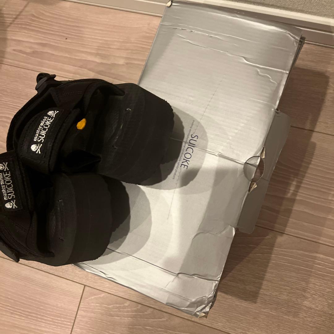 mastermind suicoke コラボ　サンダル