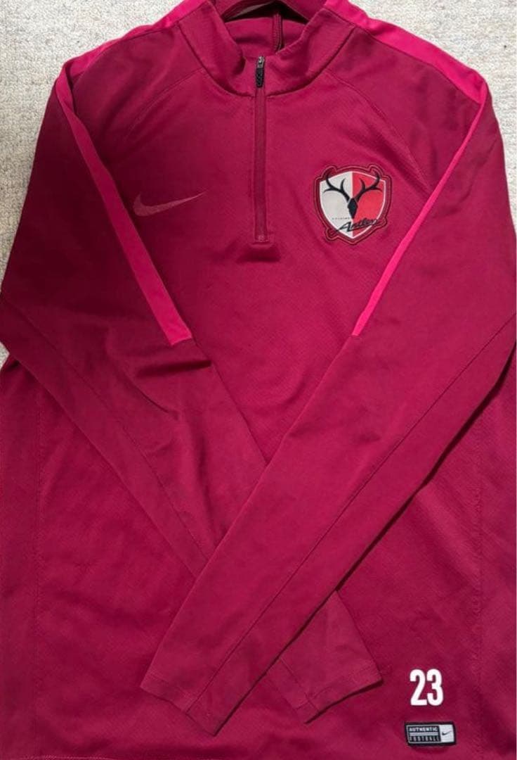 鹿島アントラーズ　支給品　トレーニングウェア