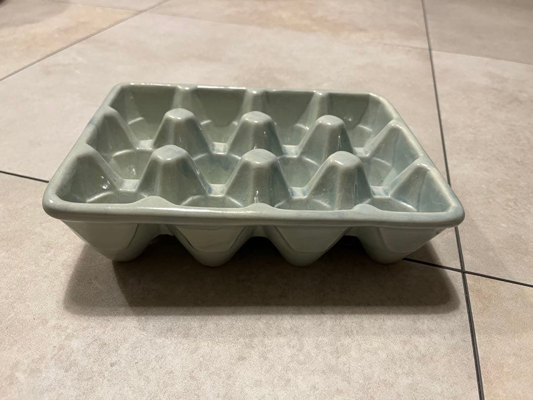 フランス　陶器　エッグカップ　卵　卵置き