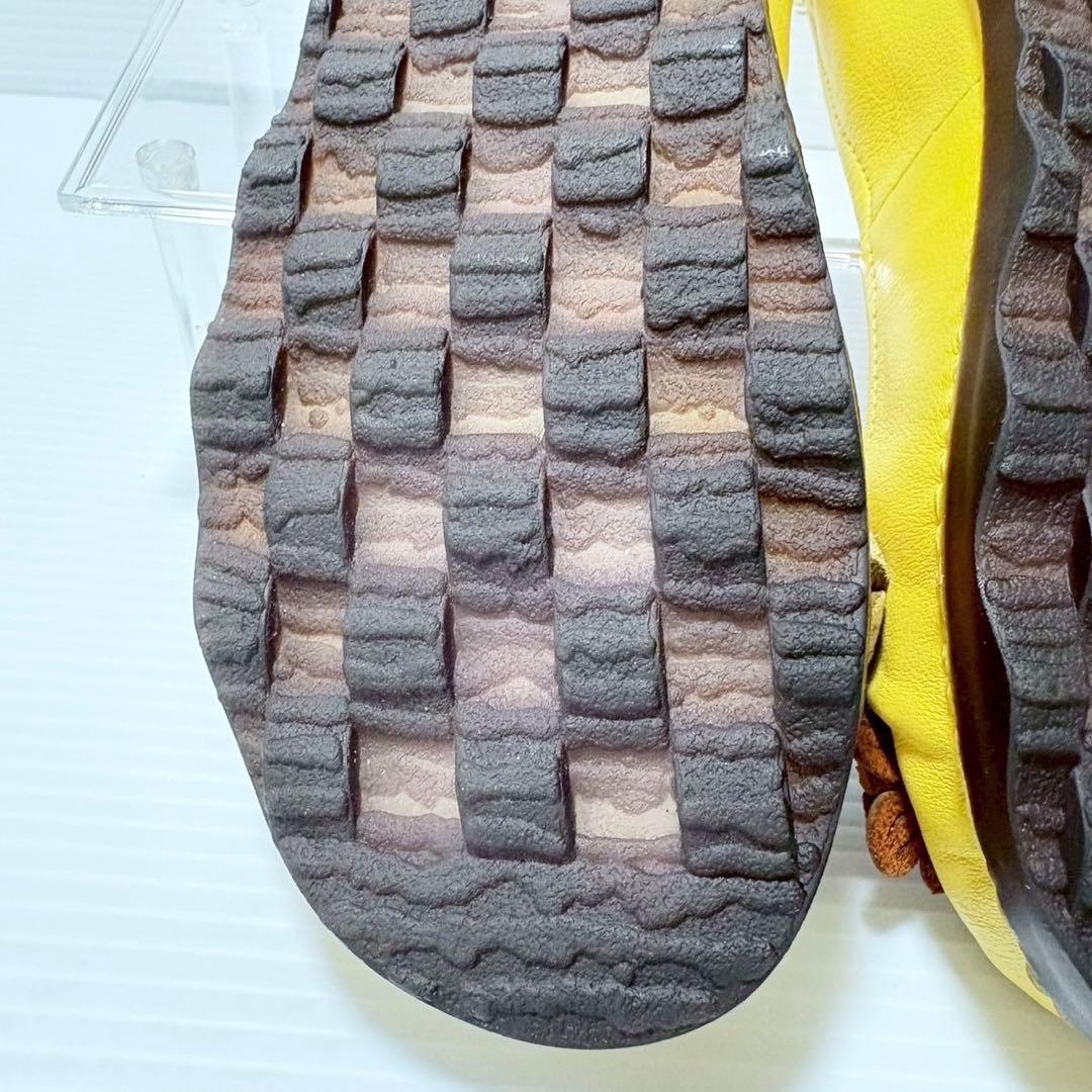 Estacion エスタシオン 小花立体フラワーモチーフ本革フラットパンプス