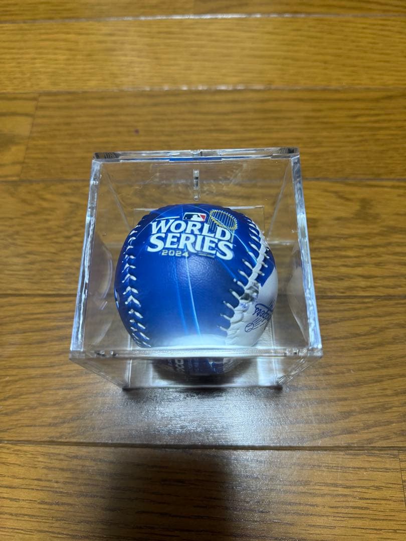 2025個限定 ドジャース 大谷翔平 世界一記念ボール ケース/ロットNo.付