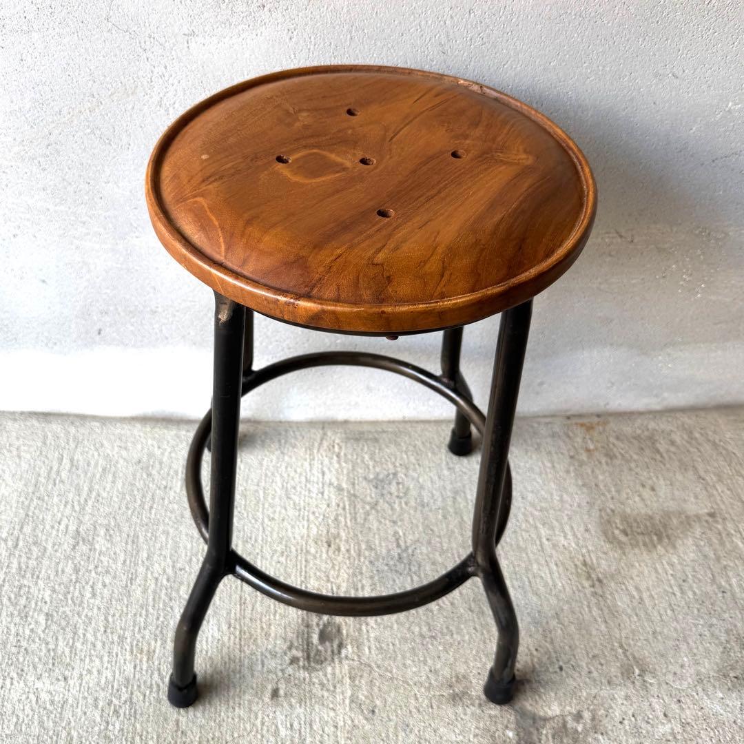 キヨミ　old maison オールドメゾン　スツール　アンティーク