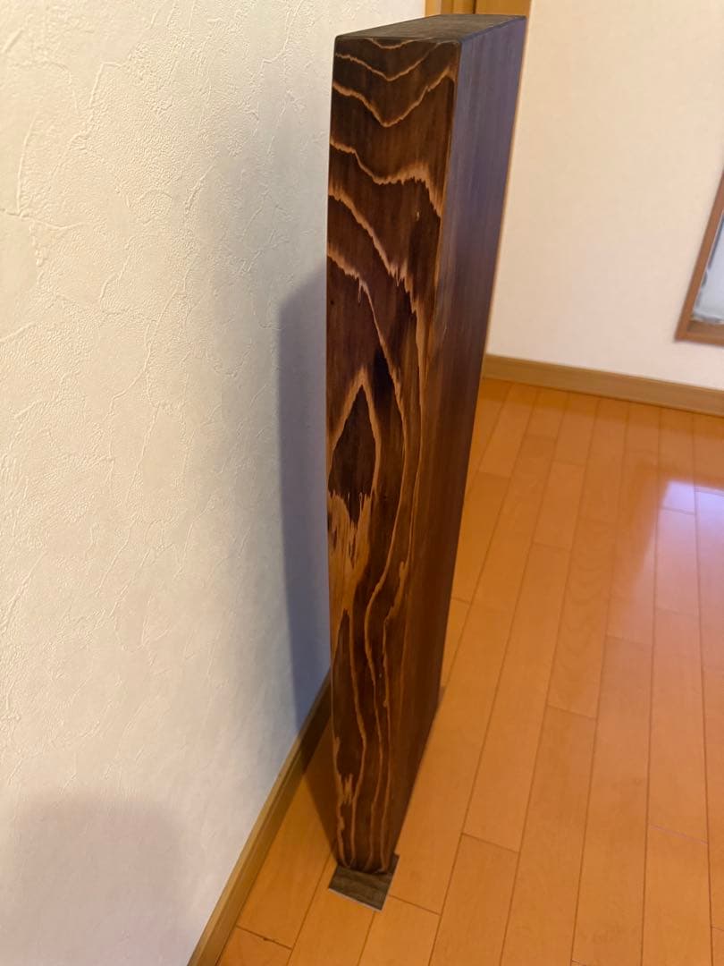 天然杉一枚板サイドテーブル、ワトコオイルダークウォルナット仕上げ‼️