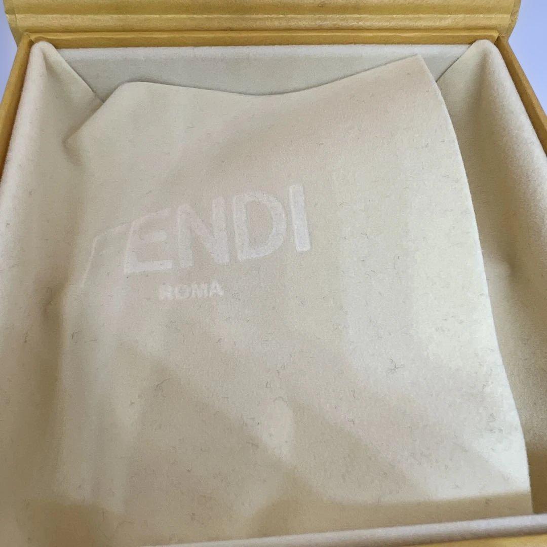 【美品】FENDIピアス ✴︎片耳