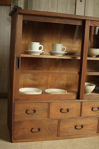 古い木製の格子ガラス戸棚×木製引き出し7杯　食器棚　水屋　キャビネット　古家具