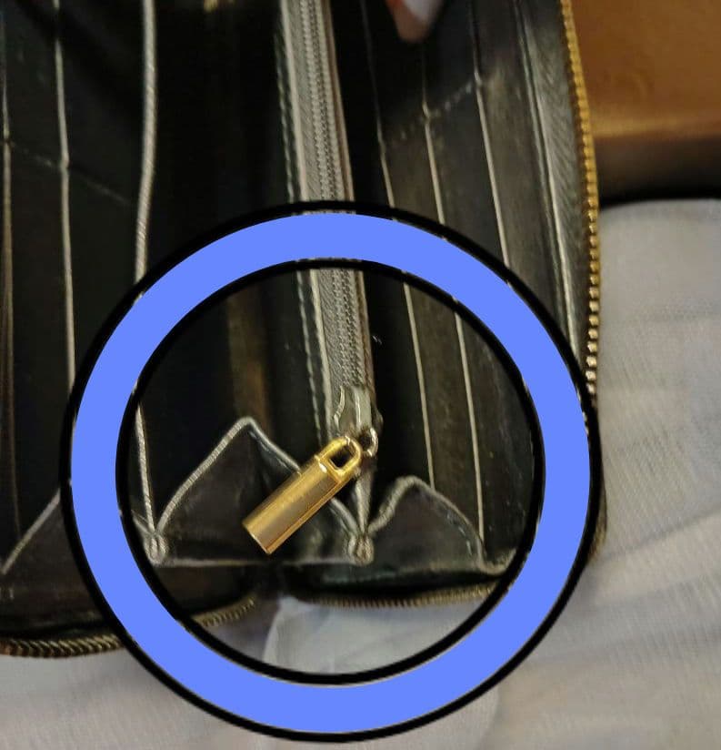 GUCCIグッチ 長財布 レザー ラウンドファスナー シマGG ブラック