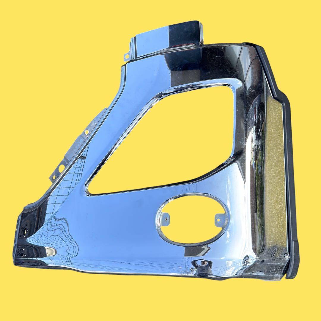 日産UD クオン フロント バンパー　助手席　左　純正部品　キズあり