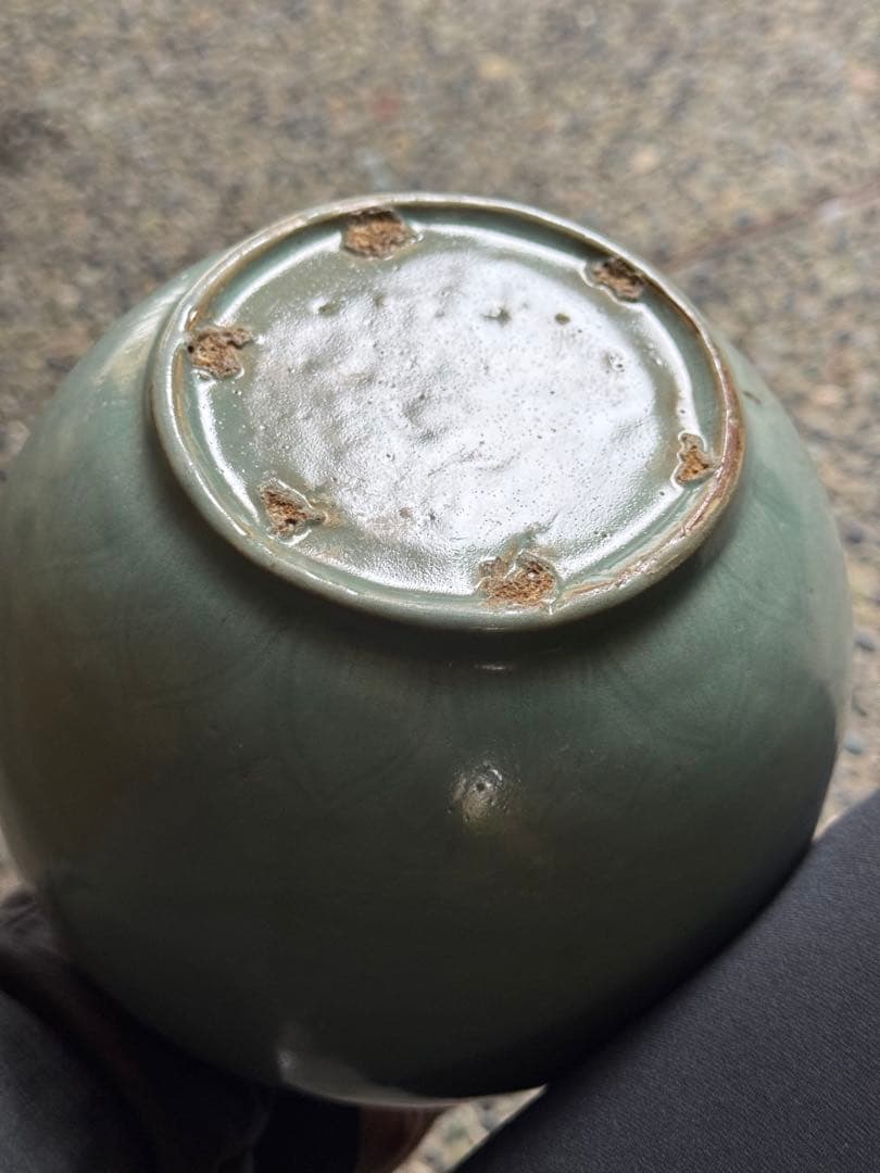 ‼️最後の値段‼️リサイクルFORT‼️唐物⑨‼️中国製の青磁が美しい一輪挿し花瓶‼️箱入