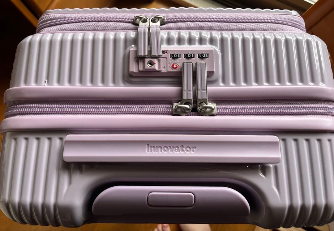 33L イノベーター スーツケース グッドサイズ スリム 多機能