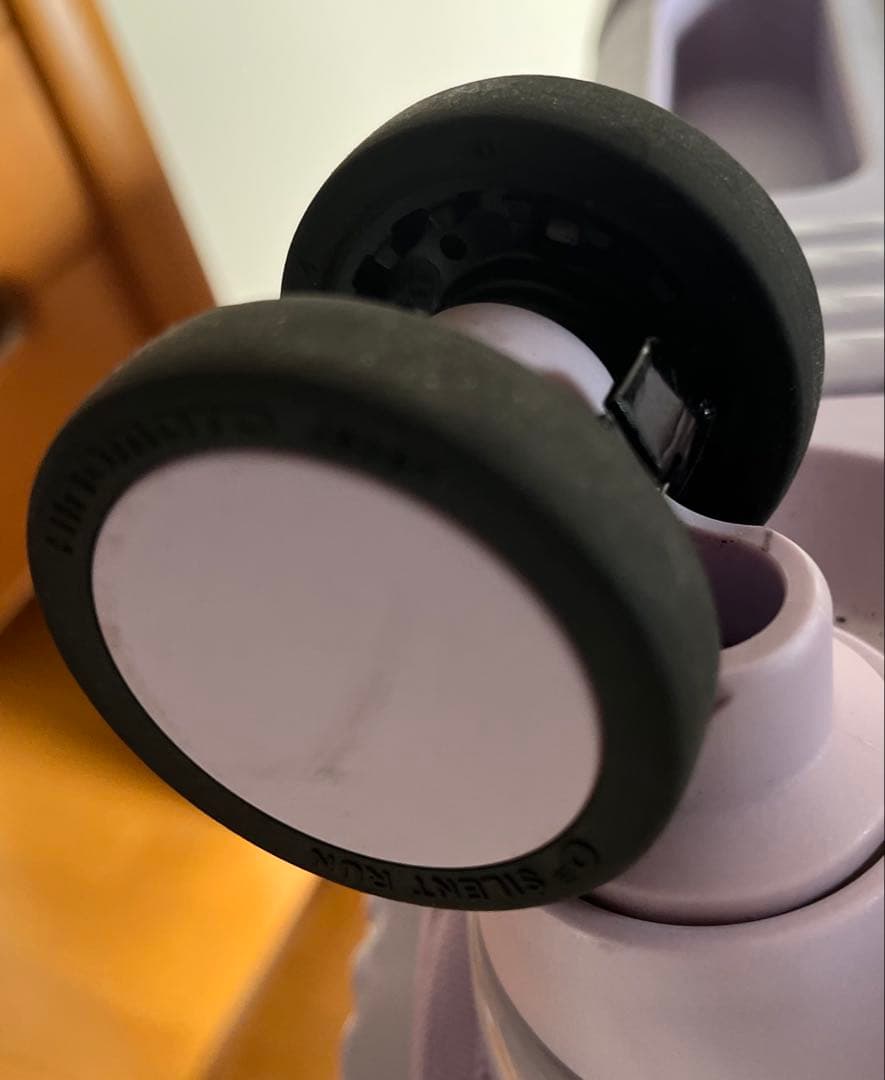 33L イノベーター スーツケース グッドサイズ スリム 多機能