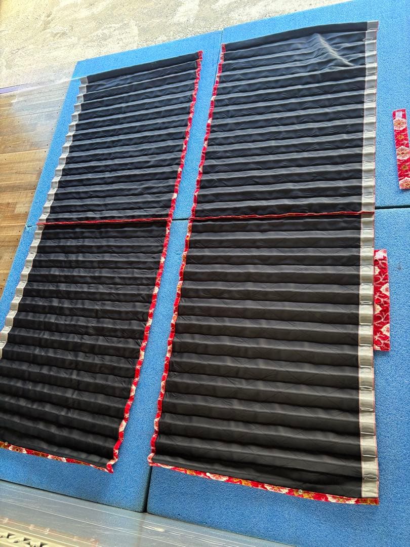 大花束 レッド 仮眠カーテン ハンドルカバー