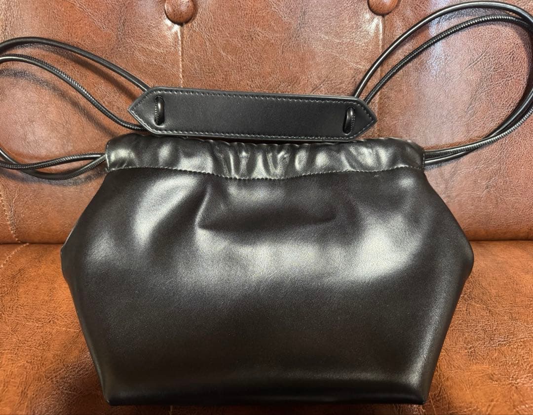 WCJ☆ソフトレザー巾着　ブラック 若槻千夏 完売品