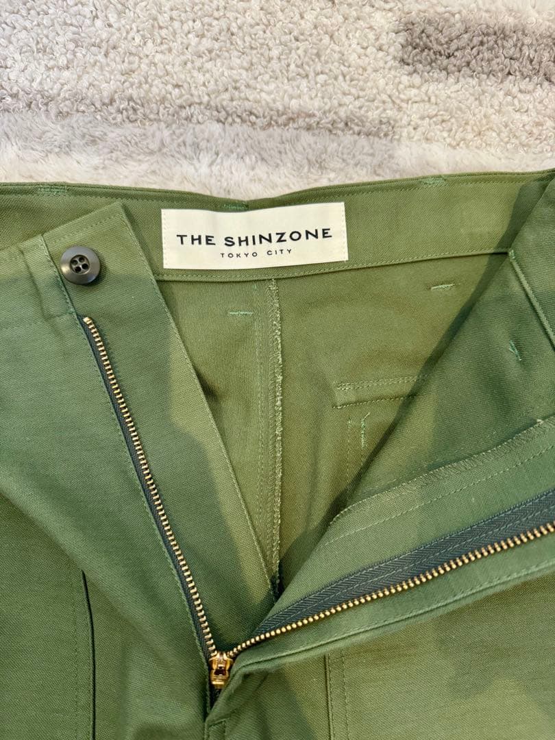 シンゾーン　ベイカーパンツ