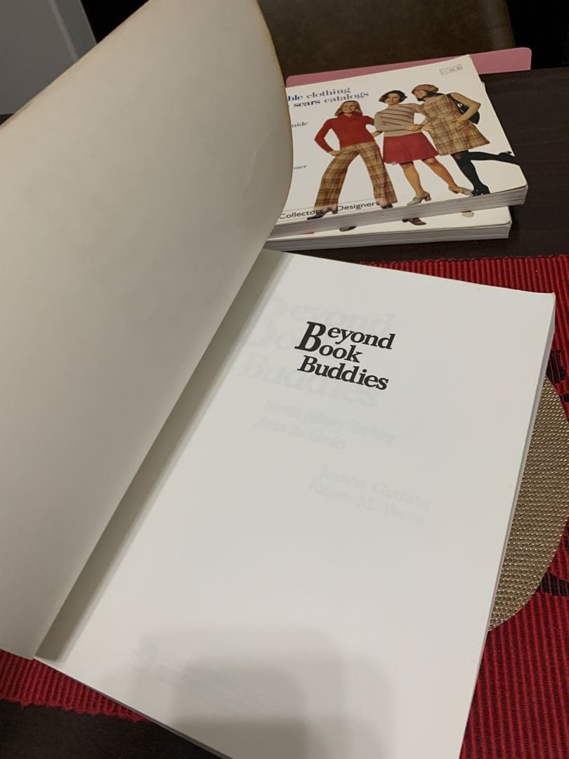 希少　Beyond Book Buddies