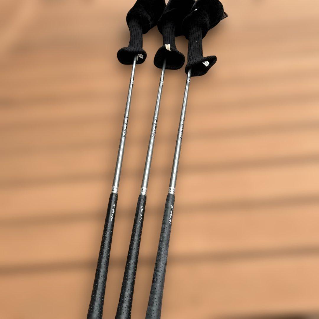 ジャックニクラウスNicklaus ドライバーとウッド2本の3本セット カバー付