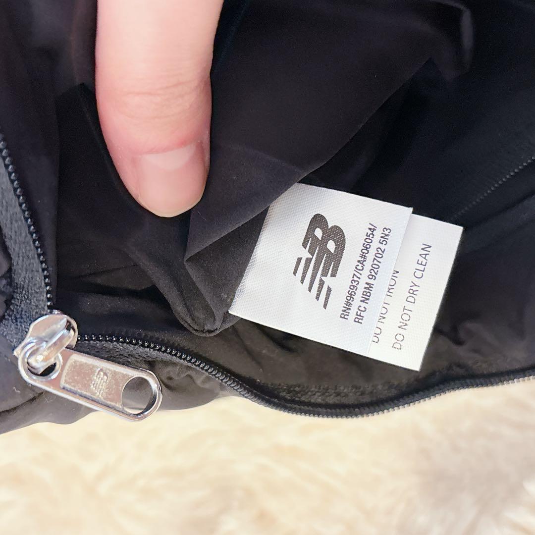 ニューバランス ミニベラバッグ ショルダーバッグ フリル 海外限定 黒