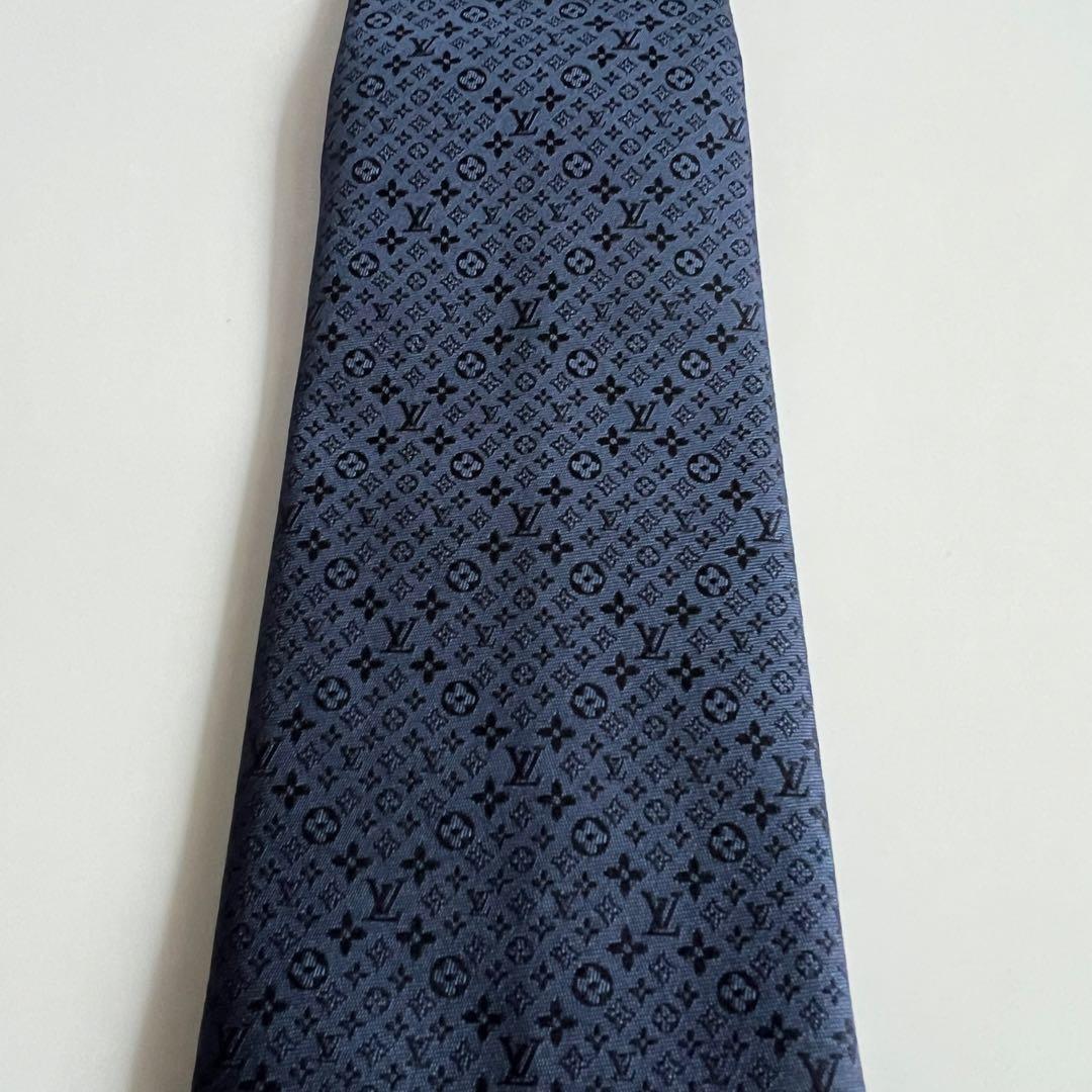 新品 未使用　LOUIS VUITTON　ルイヴィトン　ネクタイ　モノグラム