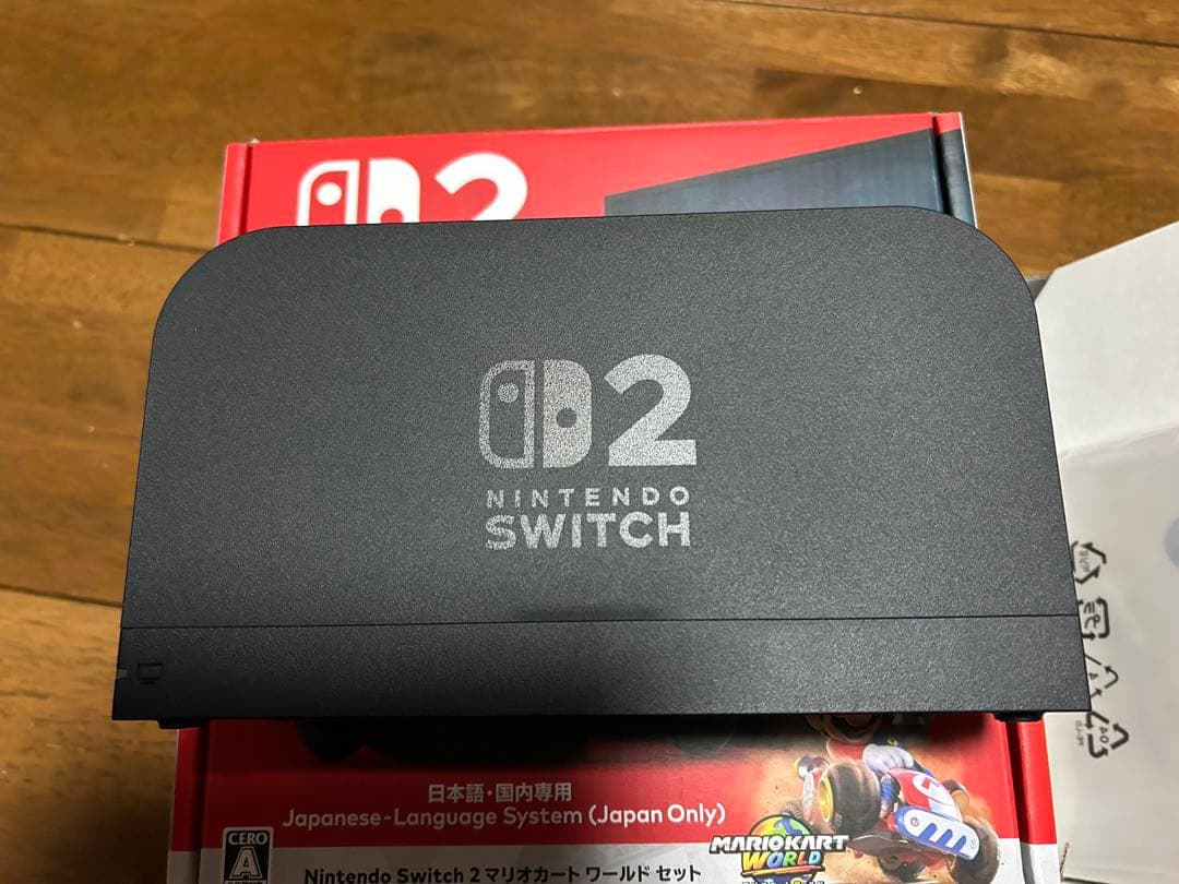 中古　Nintendo Switch 2 マリオカート使用済み