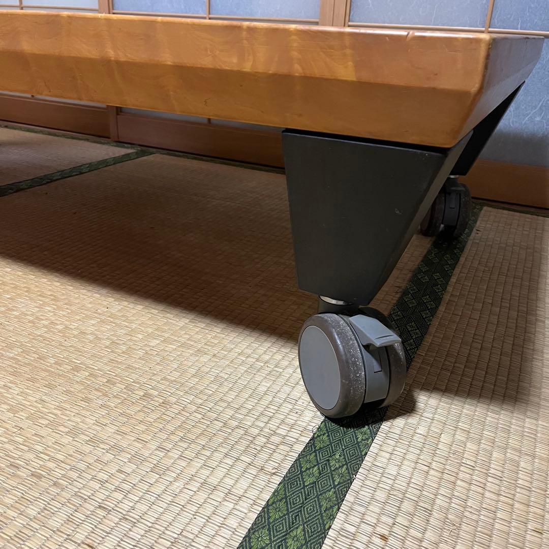 9/30まで掲載！　一枚板　ローテーブル　キャスターつき　コーヒーテーブル