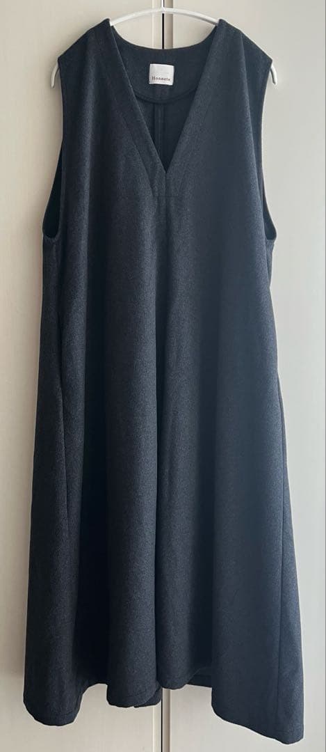 Honnete オネット スリーブレス ワイド V ドレス