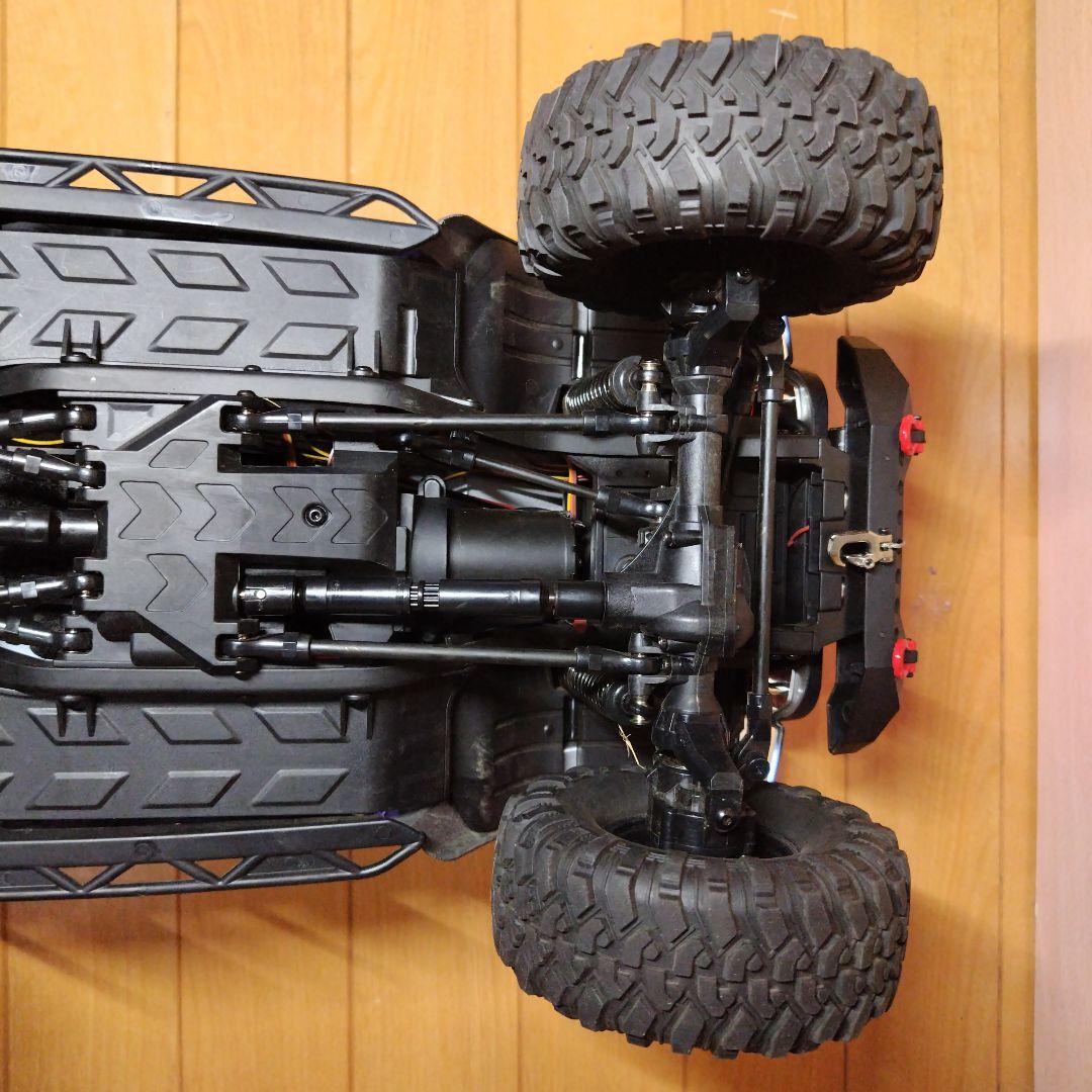 J*B様 HB r1011 オフロードRCカー LEDライト付き1/10【動作確