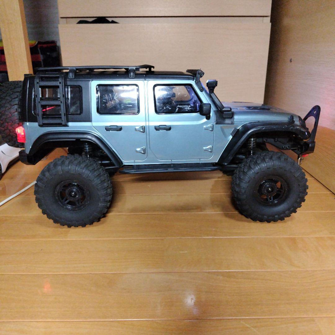 J*B様 HB r1011 オフロードRCカー LEDライト付き1/10【動作確