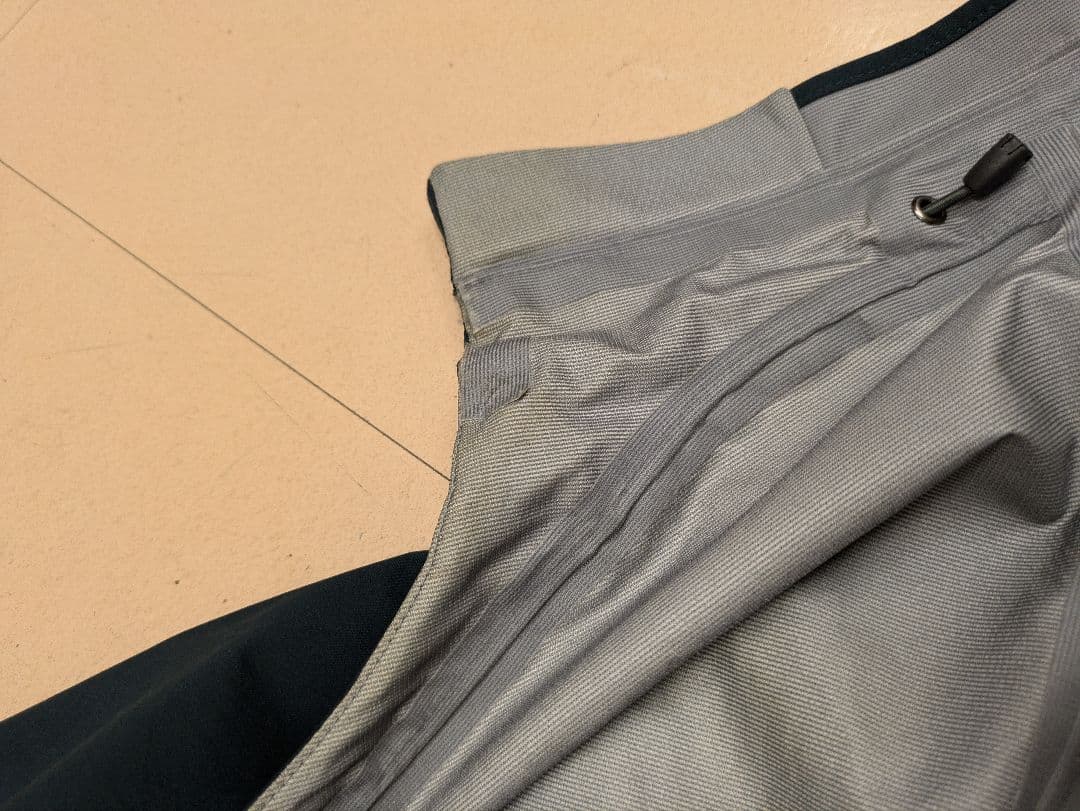 mont-bell フィッシングジャケット ダークグレー　L