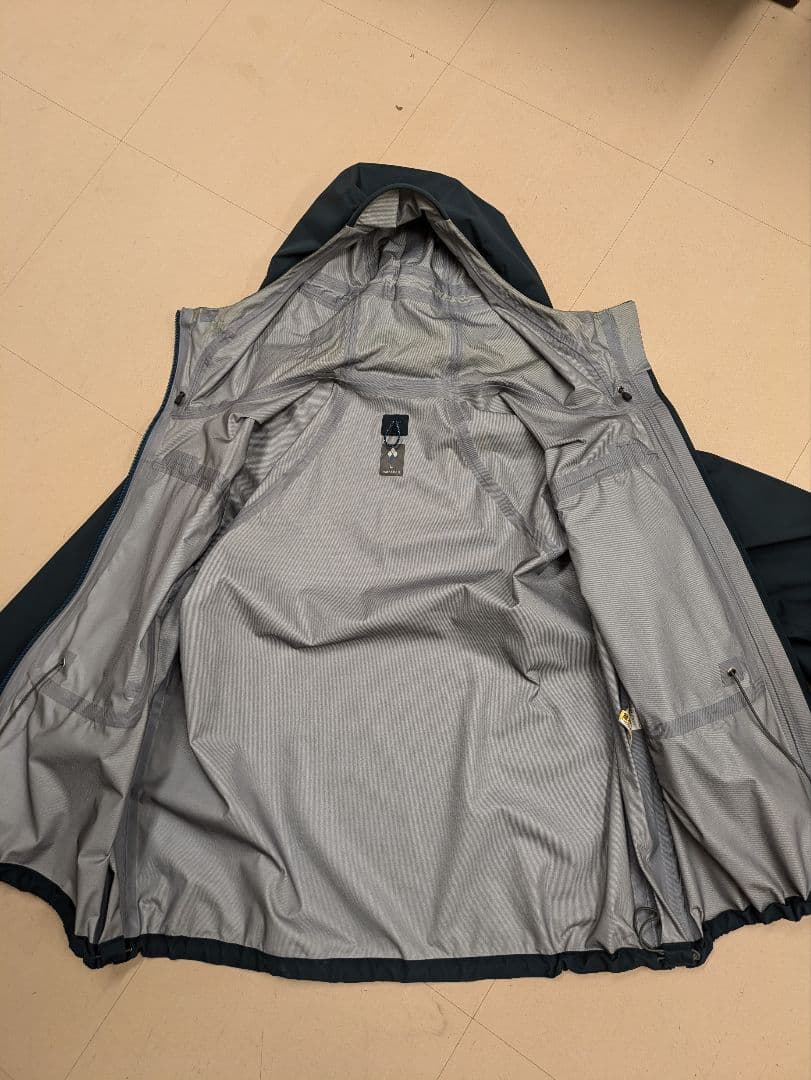 mont-bell フィッシングジャケット ダークグレー　L