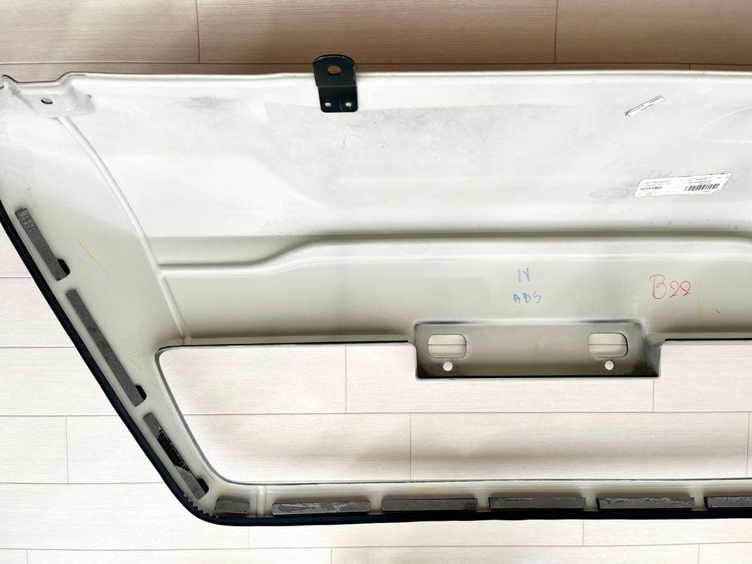 ハイラックス　フロントバンパープロテクター