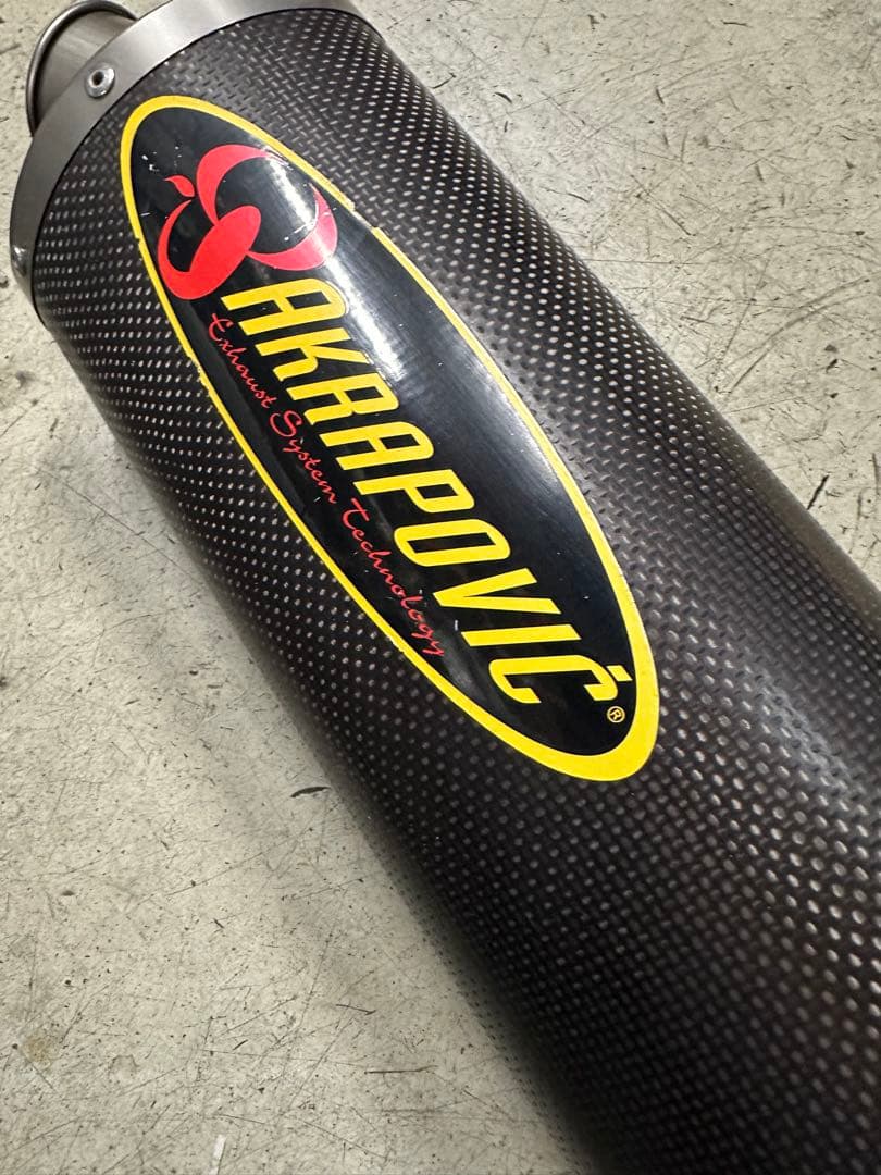 アクラポビッチ　スリップオン　マフラー　CBR954RR CBR929RR 中古