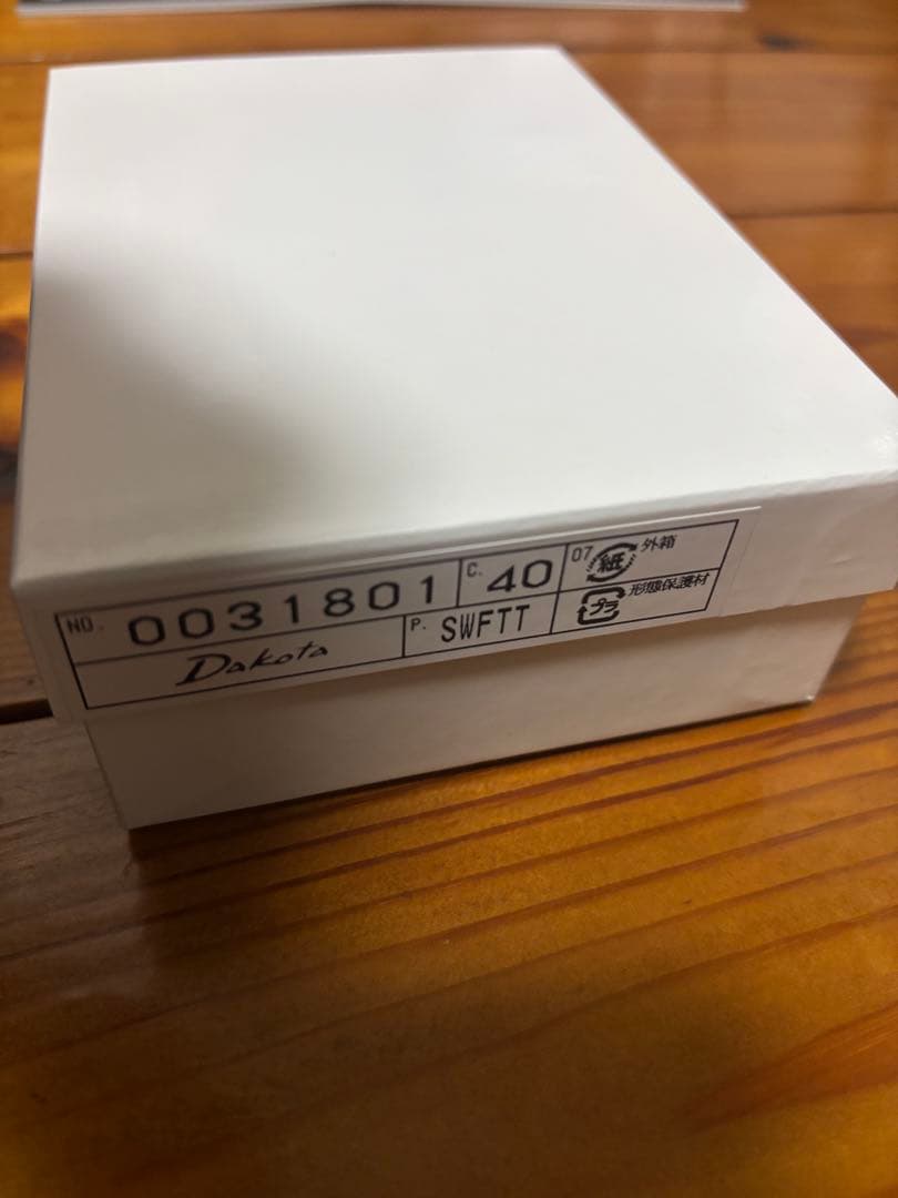 【新品未使用】ダコタ Dakota フォンス2　二つ折り財布