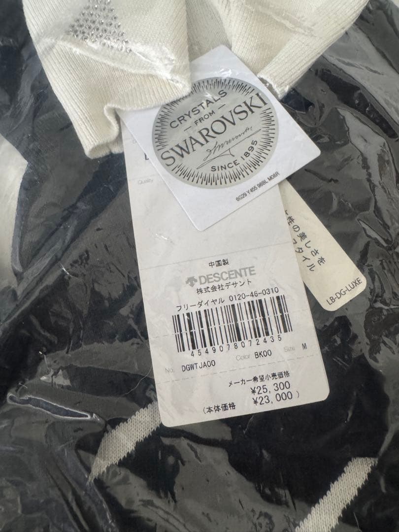 新品未開封タグ付き♡デサントゴルフ♡サマーニットトップス　スワロフスキーM