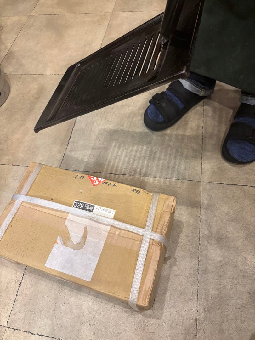 10枚高級焼肉器 王者(Y-18T)専用の替え網 ロストル 山岡金属、