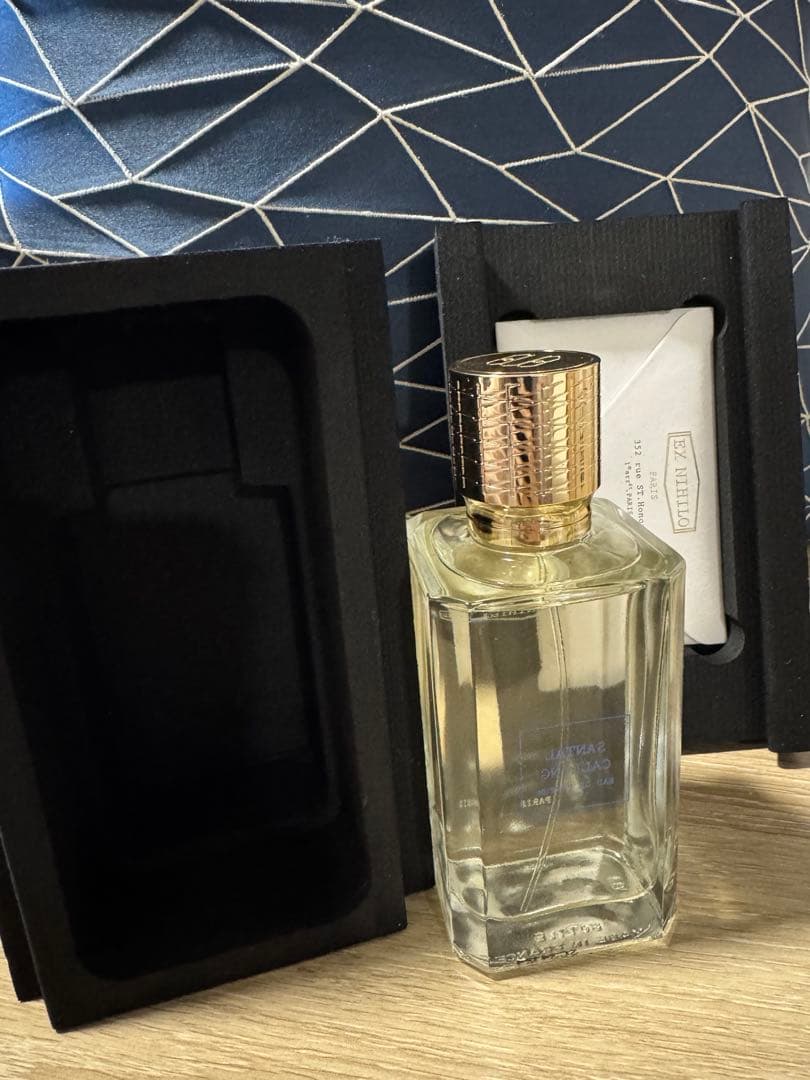 EX NIHILO 香水 ユニセックス