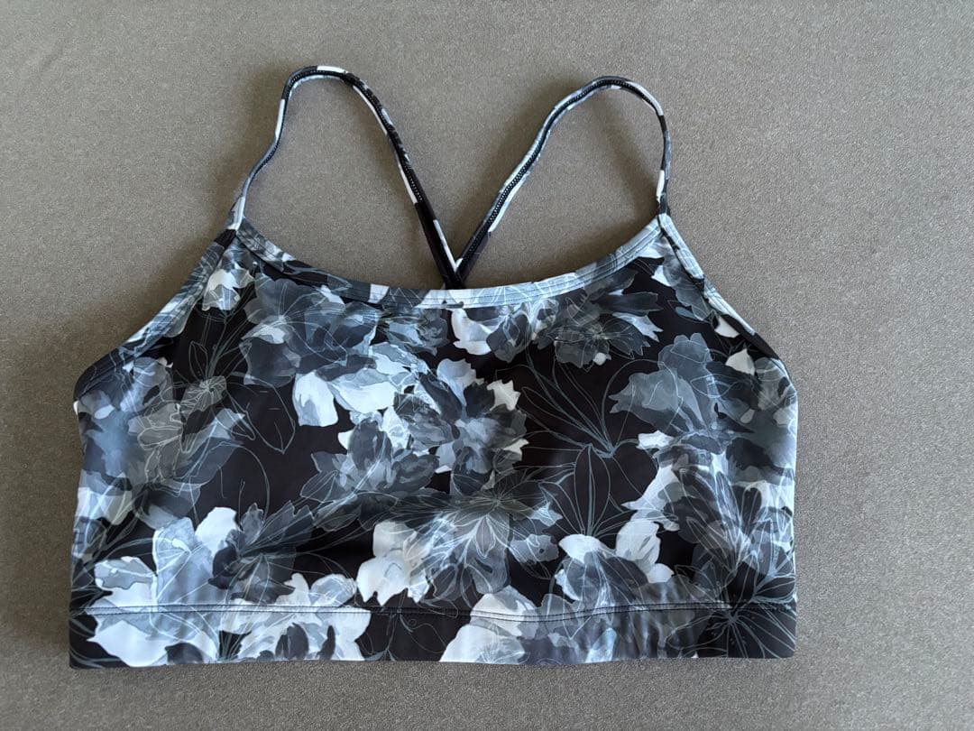 Sukala フラワープリント　セットアップ　Lサイズ