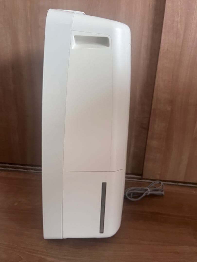 シャープ 除湿機 12L / プラズマクラスター ホワイト CV-L120-W